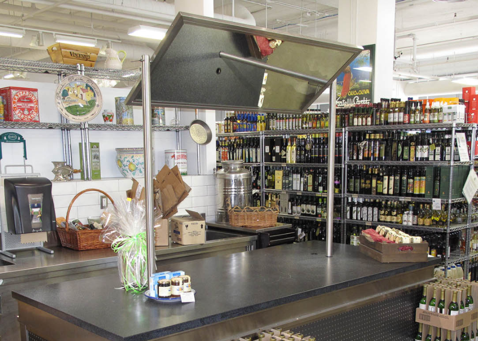 Close-up shot of demo station with overhead mirror in a grocery store
